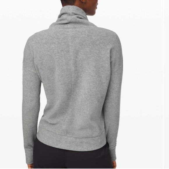 Lululemon Go Forward Pullover - Picture 2 of 7